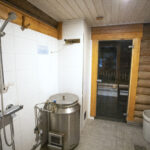 Suihku ja lämminvesikattila